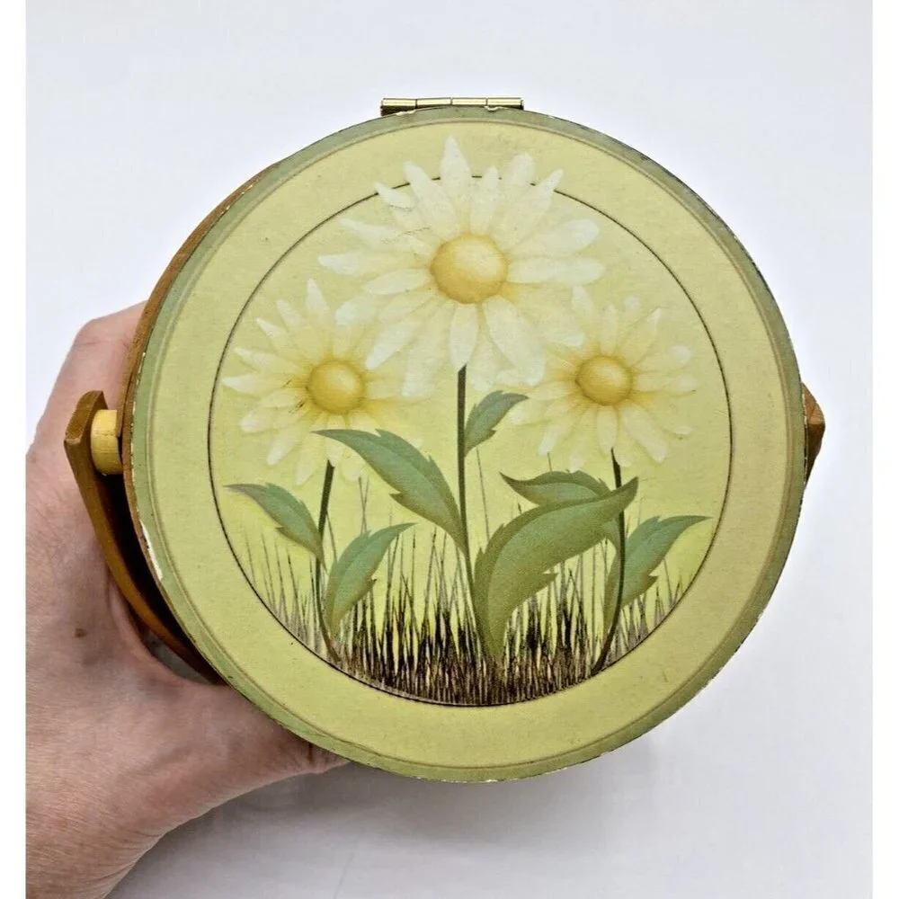 Sunflower Basket 3.75”x4.5” Handle Hinged Lid Woven Round Yellow Trinket Holder